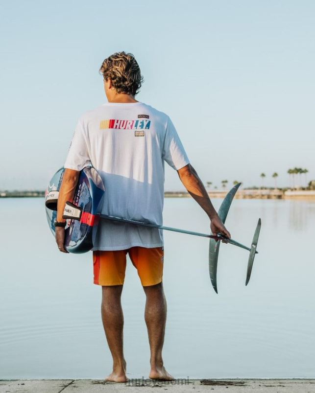 Hurley miehet nascar x daily patch lyhythihainen t-paita valkoinen vaatetus A06JJB261